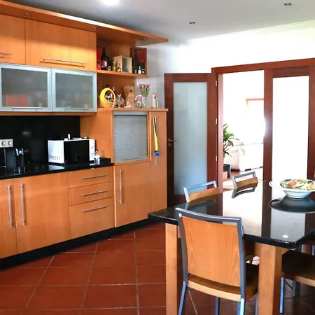 Βίλα 4 Bedrooms Huge Terrace Sea&garden View Vill Goios